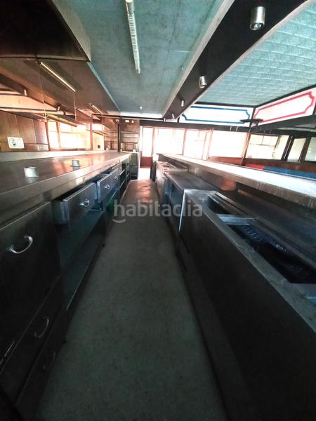 Foto 26ea8e56-e348-401e-b6bb-aeba058455c3. Lloguer local comercial a Liáns Oleiros