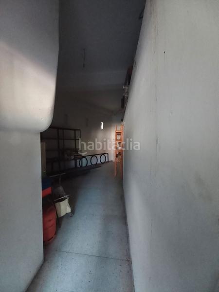 Foto cd582036-b05b-4efa-b72c-f447dc31036c. Lloguer local comercial a Liáns Oleiros