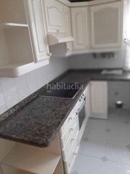 Foto dc14ac91-57e9-4f64-9c77-13161bae048f. Duplex con parcheggio in Perillo Oleiros