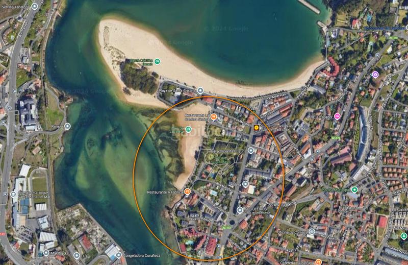 Foto 305a19c8-cce5-4430-86e7-25bdbca105bd. Zweistöckige wohnung mit parking in Perillo Oleiros