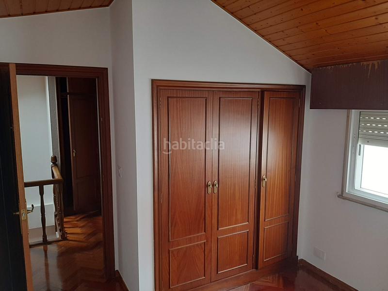 Foto ad9c7f95-1da9-4a89-9d2c-d41ea65a343c. Zweistöckige wohnung mit parking in Perillo Oleiros