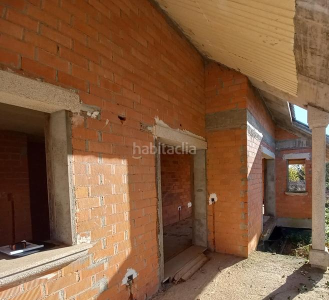 Foto 76d9e9ca-d631-4773-8854-5aae0c4989b0. Chalet avec parking dans Bergondo