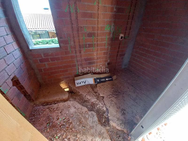 Foto 999634e1-6c09-499a-b6a3-cfd3f8c330f4. Chalet avec parking dans Bergondo