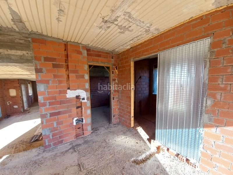 Foto aa4e8cc7-732d-4eb5-b08e-13d2598cba40. Chalet avec parking dans Bergondo