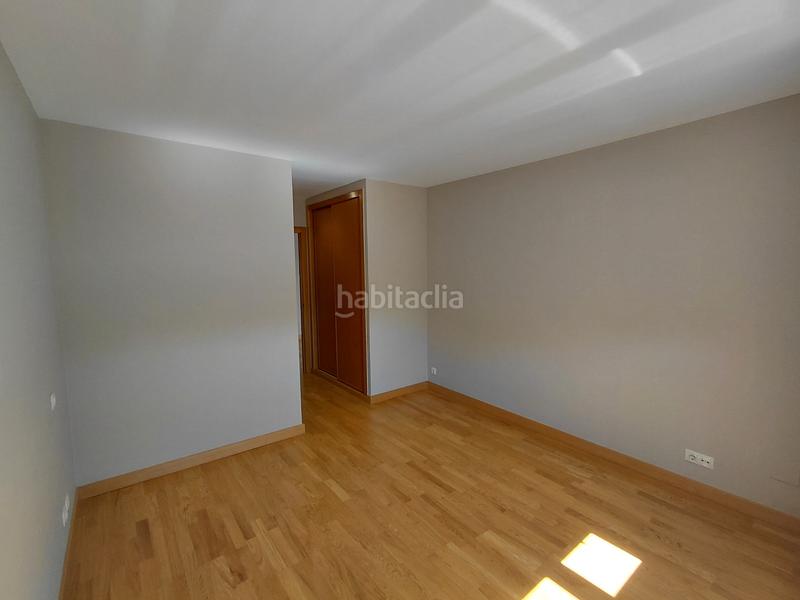 Foto b73c267d-d8d3-4421-933b-83fcff998ef0. Duplex avec chauffage parking piscine dans Liáns Oleiros