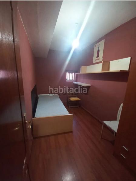 Foto 4b6a3969-5888-463e-836e-3e47ad4efa28. Piso venta de bajo vivienda (alquilado en 525 euros/mes) en montrove () en Oleiros