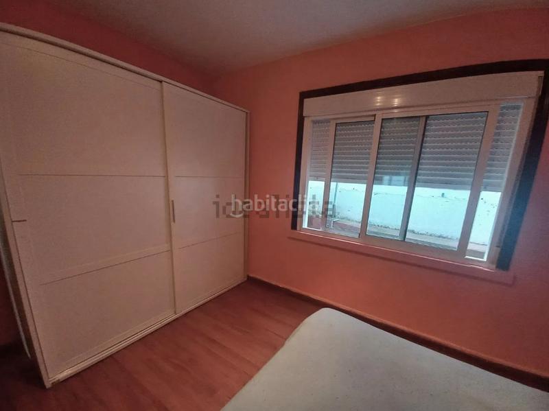 Foto 75eb7c5c-e9d6-4eec-a1ad-bd59dfe32e7c. Piso venta de bajo vivienda (alquilado en 525 euros/mes) en montrove () en Oleiros