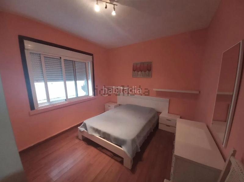 Foto bc11c5df-a3b9-4373-8377-13b24fcb19f7. Piso venta de bajo vivienda (alquilado en 525 euros/mes) en montrove () en Oleiros