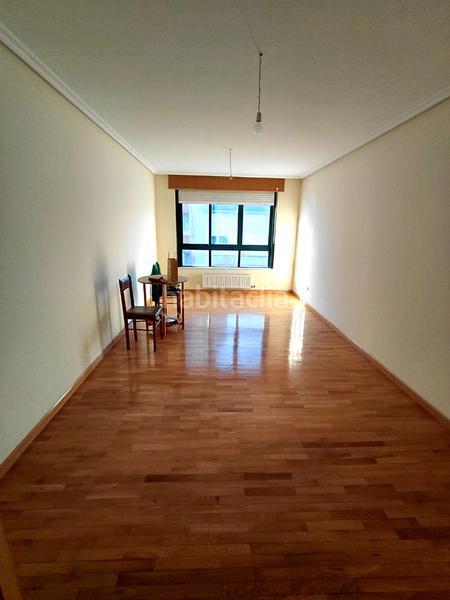 Foto 02038174-ed75-4398-8162-7714f9ad6fa0. Piso en avenida rosalía castro 237 piso recién estreno 3d en Perillo- en Oleiros