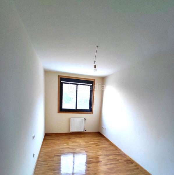 Foto 588c5d33-12d9-4f5a-a461-0b91face09f4. Piso en avenida rosalía castro 237 piso recién estreno 3d en Perillo- en Oleiros