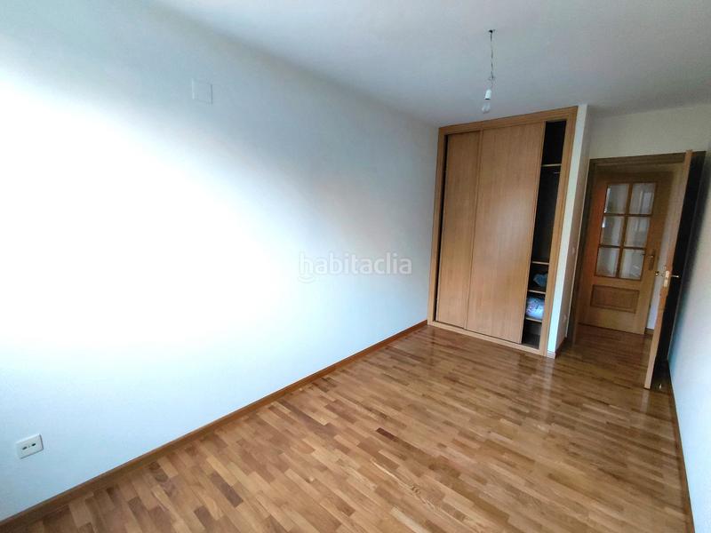 Foto 9f056dd0-e342-41de-8304-0c35228f2226. Piso en avenida rosalía castro 237 piso recién estreno 3d en Perillo- en Oleiros