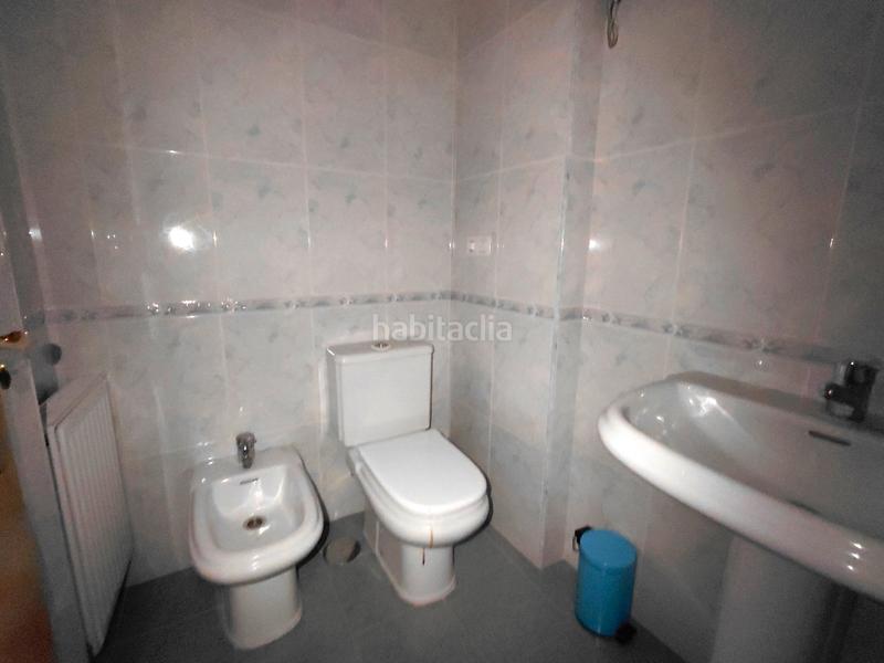 Foto a7675558-9124-4ae8-b48e-a731b0f0d623. Piso en avenida rosalía castro 237 piso recién estreno 3d en Perillo- en Oleiros