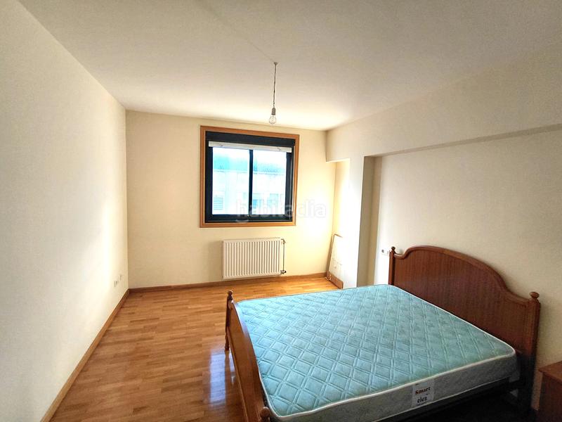 Foto b103480a-3aa7-44e2-87d2-b398bcecc07b. Piso en avenida rosalía castro 237 piso recién estreno 3d en Perillo- en Oleiros