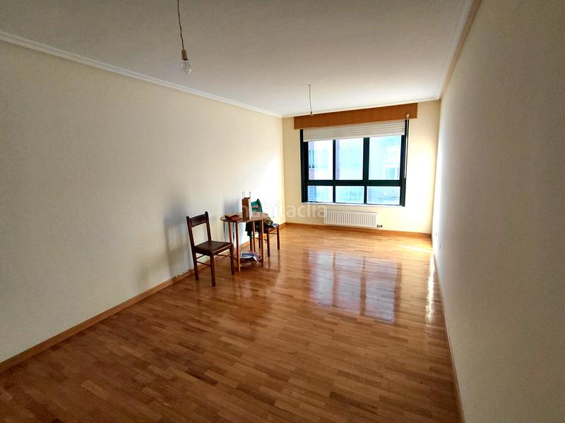 Foto ff57250d-f1a2-4317-993e-3b3f4f3054f4. Piso en avenida rosalía castro 237 piso recién estreno 3d en Perillo- en Oleiros