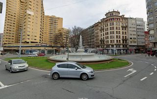 Local Comercial  Rúa félix estrada catoira. Interesante local-bajo de 138 m (útiles) + sótano, en venta. cua