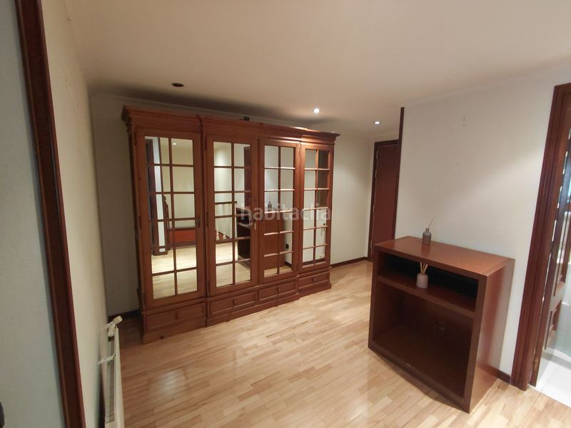 Foto 602a4d6f-dbef-4d4d-9efe-89f3927a3627. Location duplex avec parking dans San Pablo - Juan Flórez Coruña (A)