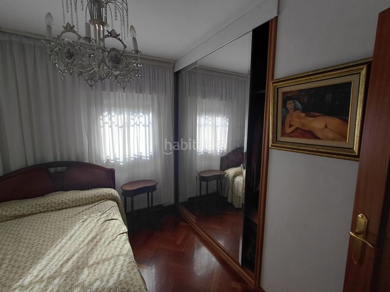 Foto bb5a295c-4a88-44a6-bdd5-3765cfae936d. Xalet amb xemeneia calefacció aparcament a Nós Oleiros