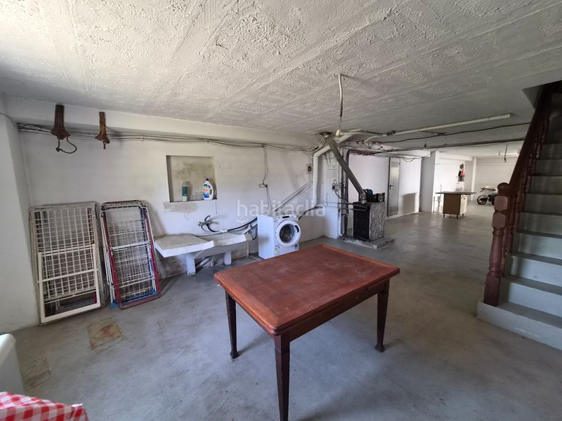 Foto 0ea2caa9-8f99-45a0-bedb-7f229c47ad3e. Chalet avec cheminée chauffage parking dans Oleiros pueblo Oleiros