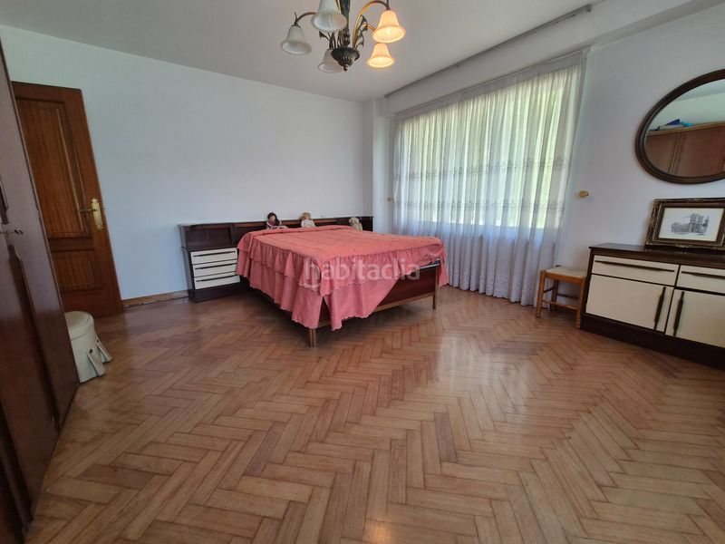 Foto 2a6c5758-9453-423a-a96d-0c290998c3fa. Chalet avec cheminée chauffage parking dans Oleiros pueblo Oleiros