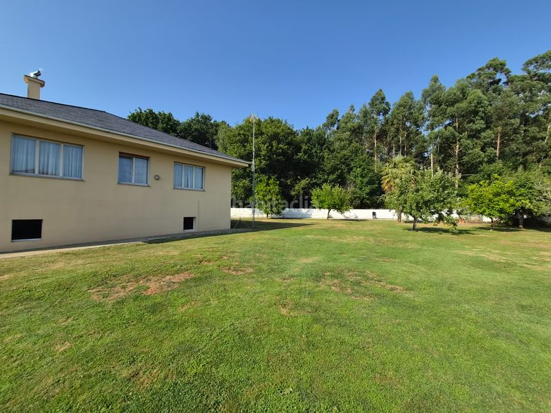 Foto 2fc6b93d-4c45-4652-bd12-416d97357202. Chalet avec cheminée chauffage parking dans Oleiros pueblo Oleiros