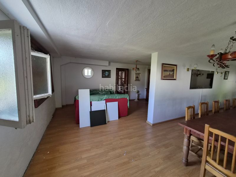 Foto 75f2f81f-0a5b-4d2a-9c63-618865589624. Chalet avec cheminée chauffage parking dans Oleiros pueblo Oleiros