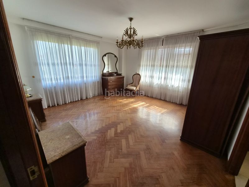 Foto a5c6ccb6-2362-4fec-91be-694f2a91392c. Chalet avec cheminée chauffage parking dans Oleiros pueblo Oleiros