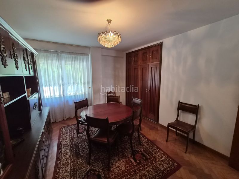 Foto b6788ce7-3145-4bc2-852d-1144375588fe. Chalet avec cheminée chauffage parking dans Oleiros pueblo Oleiros