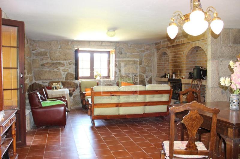 Foto 42e2a40c-fe9b-4828-96d0-8363f83b38ce. Masía en Lama (A)