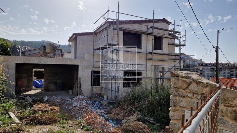 Foto bd2d5c2e-ae32-42a0-b948-bc96a63ffb60. Chalet with heating parking in Baiona