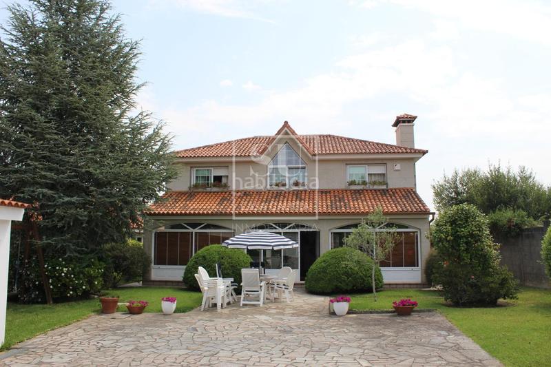 Foto 023e2938-643f-4784-88ad-2d4d10823345. Chalet en Gondomar