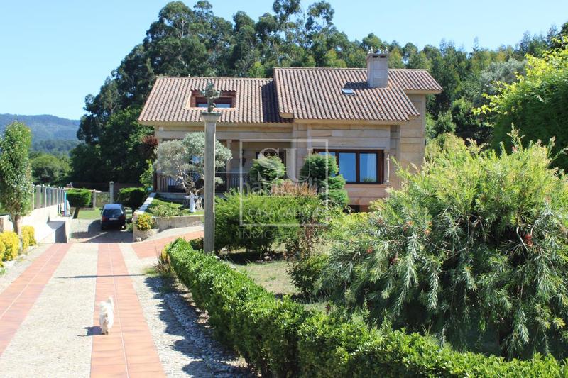 Foto ecbec434-9aad-4bf1-a3de-6f4e402f6d79. Chalet mit heizung parking pool in Baiona