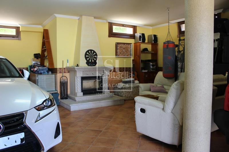 Foto 658712f9-3f02-4c4b-9d2e-cc3dec02a991. Chalet con riscaldamento parcheggio piscina in Baiona