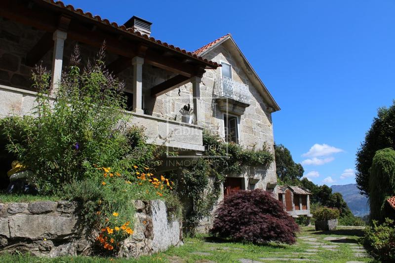 Foto 1ac742ae-1415-4f5b-b260-cafd88dbfe61. Xalet amb calefacció aparcament a Gondomar