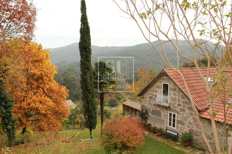 Foto a2b0f7f6-a5b2-49a5-8c64-05adbdc64572. Xalet amb calefacció aparcament a Gondomar