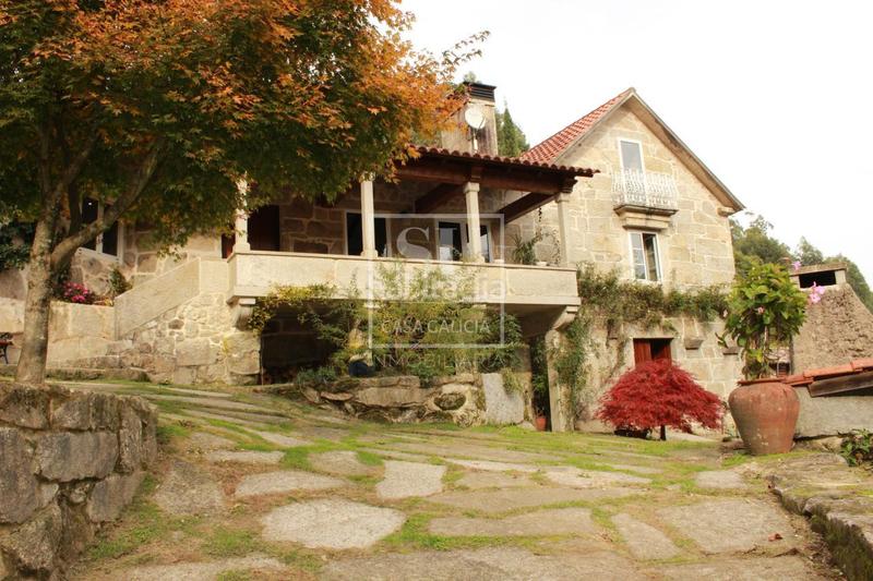 Foto bba4b9c0-631a-4aa3-bfcc-a0c71719f7e7. Xalet amb calefacció aparcament a Gondomar