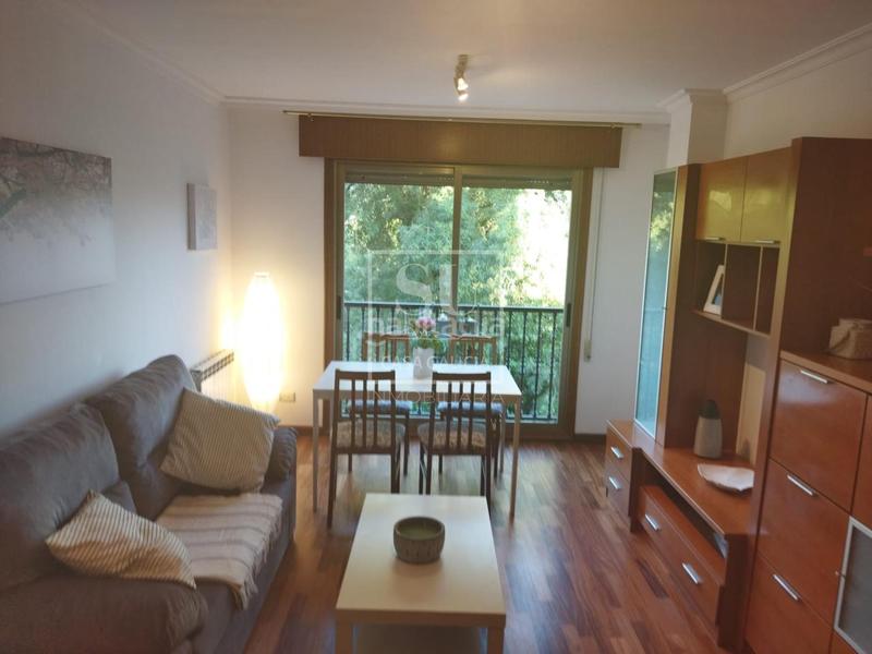 Foto 45d5b9f8-0b0e-4dba-9bce-aa219499cb39. Piso en Gondomar