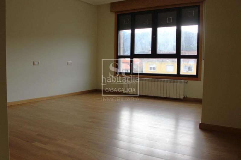 Foto 26abc058-214e-484e-9cb9-a9ee56e9ad45. Chalet with heating parking in Baiona