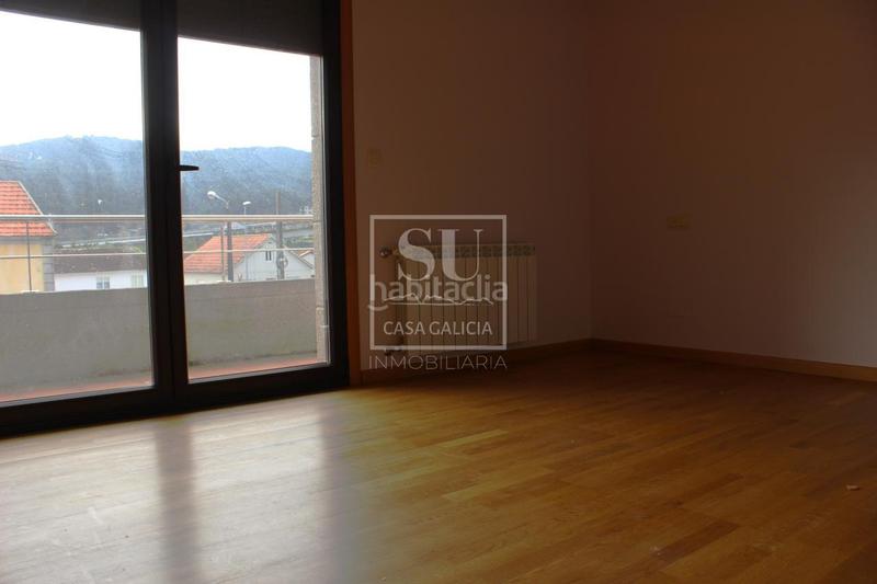Foto 7c46cc6e-5fdb-44ed-aff7-4ae20cdd0108. Chalet with heating parking in Baiona