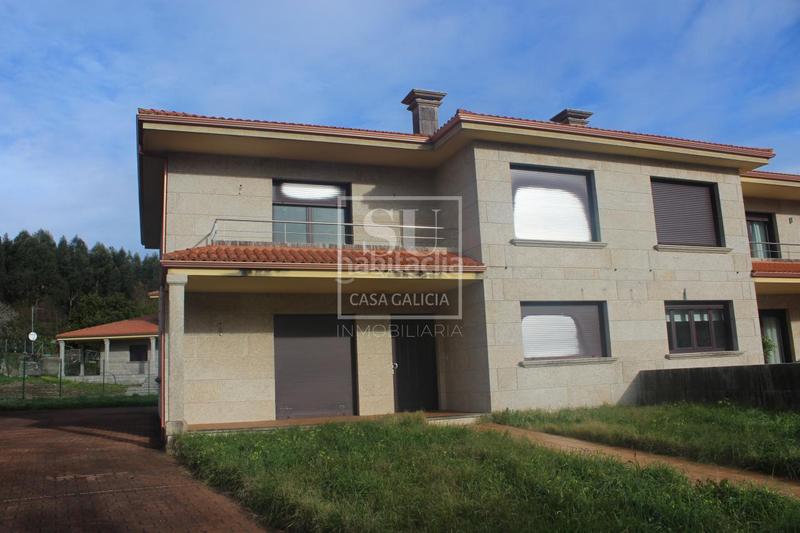 Foto 947c0a09-37dd-4d55-835a-11d38a89715b. Chalet with heating parking in Baiona