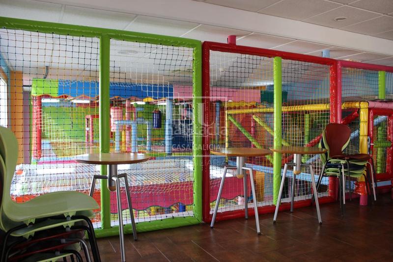 Foto de48a2a5-a642-44b2-bb83-bfe6ab8a4de1. Local commercial dans Baiona