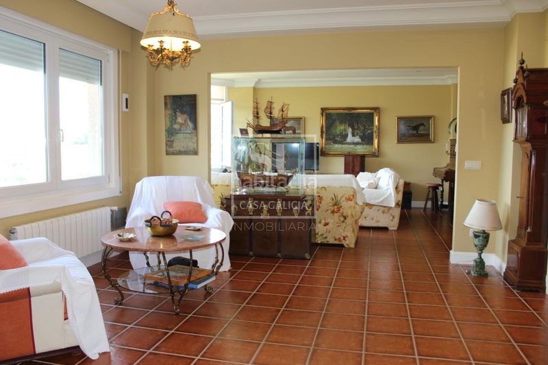 Foto 1bd9fda4-24e3-4da0-a71c-2b1e6c95637f. Chalet en Baiona