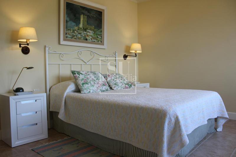 Foto 09b7fe3f-a6cf-41e3-8e8a-fc6be78be164. Chalet con riscaldamento parcheggio piscina in Baiona