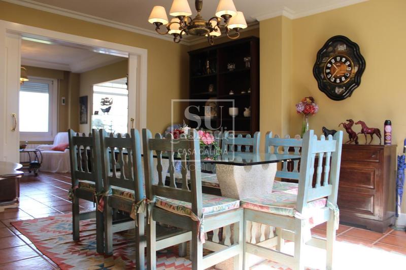 Foto 726744db-7b1f-4537-8547-2f9732f771e3. Chalet con riscaldamento parcheggio piscina in Baiona