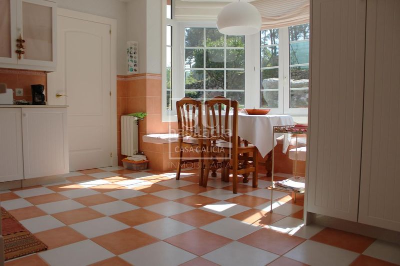 Foto 0adbd6b2-a67f-4530-b325-f3c686e7a0ca. Xalet amb calefacció aparcament piscina a Baiona