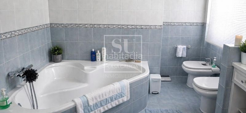 Foto 126f708c-a78b-48a0-b5cb-d054861a1b17. Xalet amb calefacció aparcament piscina a Baiona