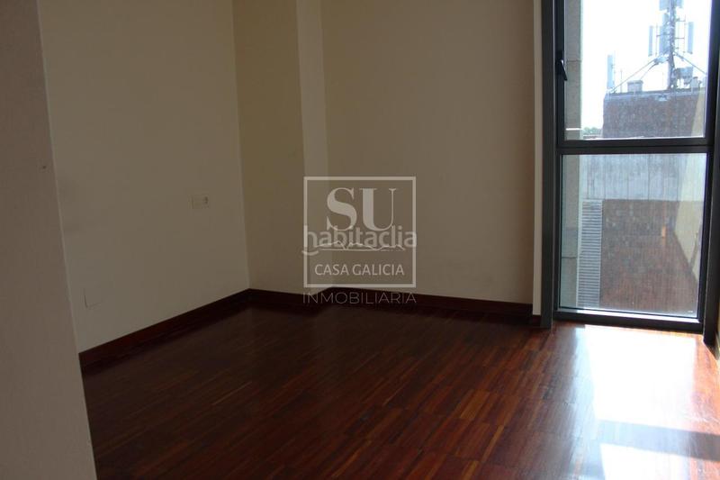Foto 087655f6-cc35-486f-be3e-a264e1e8629f. Apartamento en Nigrán centro Nigrán