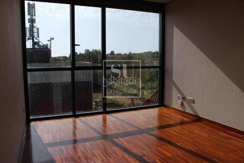Foto 3e685868-ad35-4290-84e4-61b691fb44a8. Apartamento en Nigrán centro Nigrán