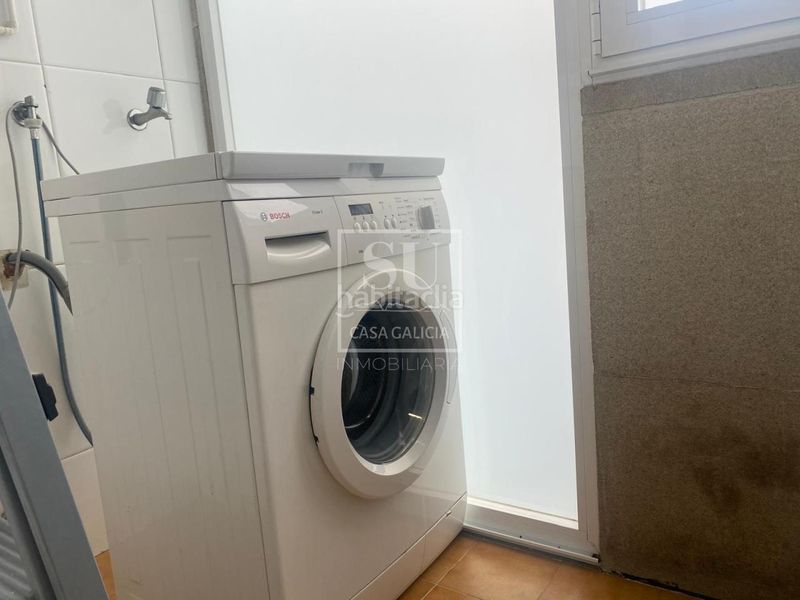 Foto 4324a7ec-fb09-431b-854b-f56c367f8150. Rent flat with heating parking in O Castro Vigo