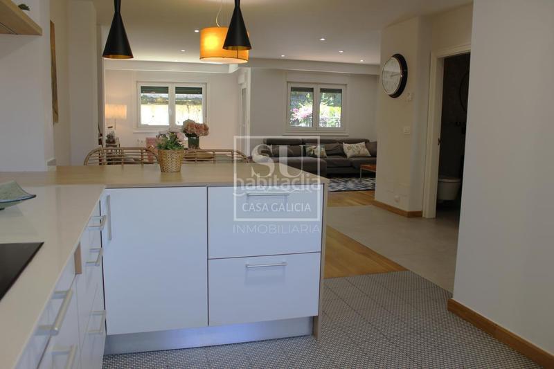 Foto fa90bc97-f989-48f9-bf0c-b750e0235a3b. Casa a schiera con riscaldamento parcheggio in Baiona