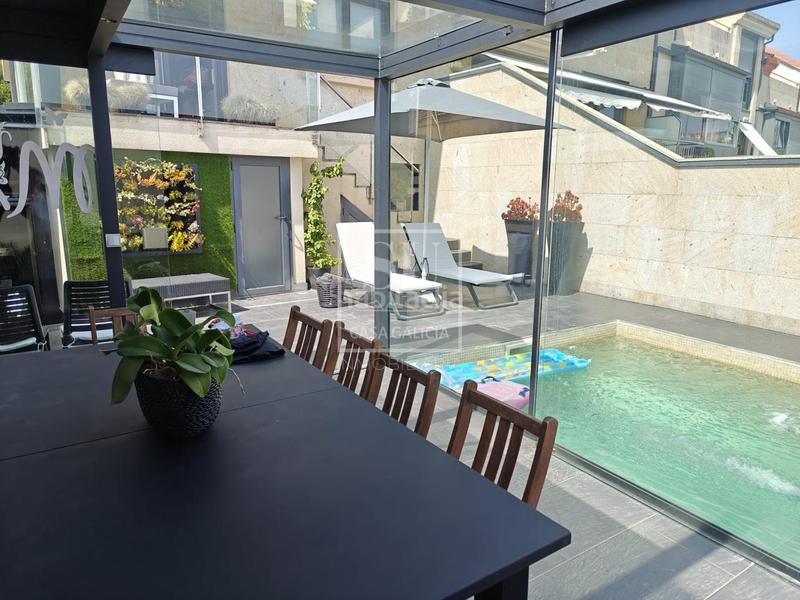 Foto 1a9f1537-25d7-48eb-9b68-fd27e9d51ce1. Casa bifamiliare con riscaldamento parcheggio piscina in Vigo